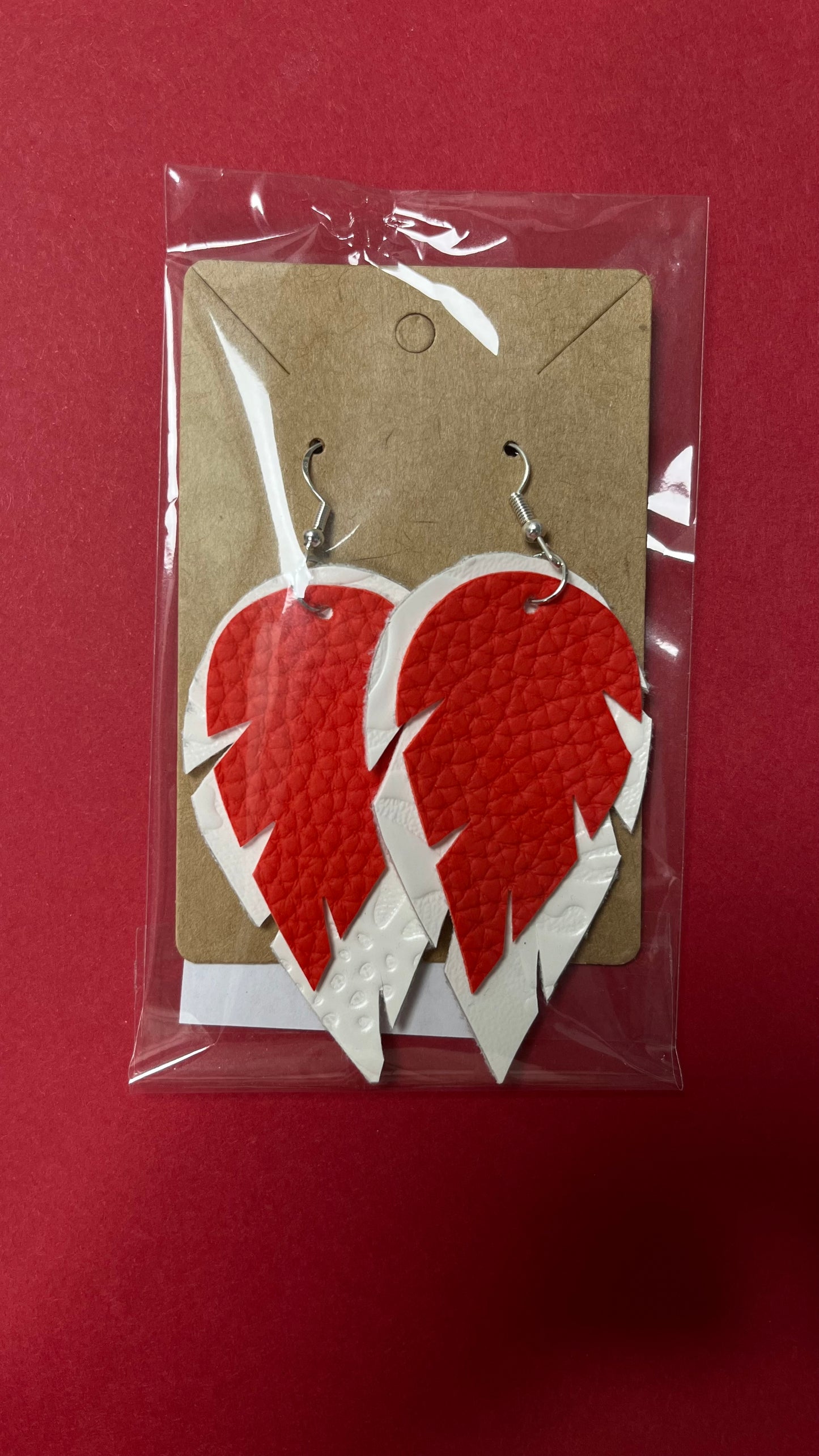 Korvakoru, keinonahasta