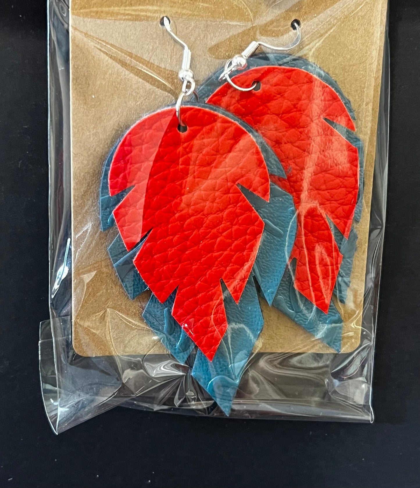 Korvakoru, keinonahka